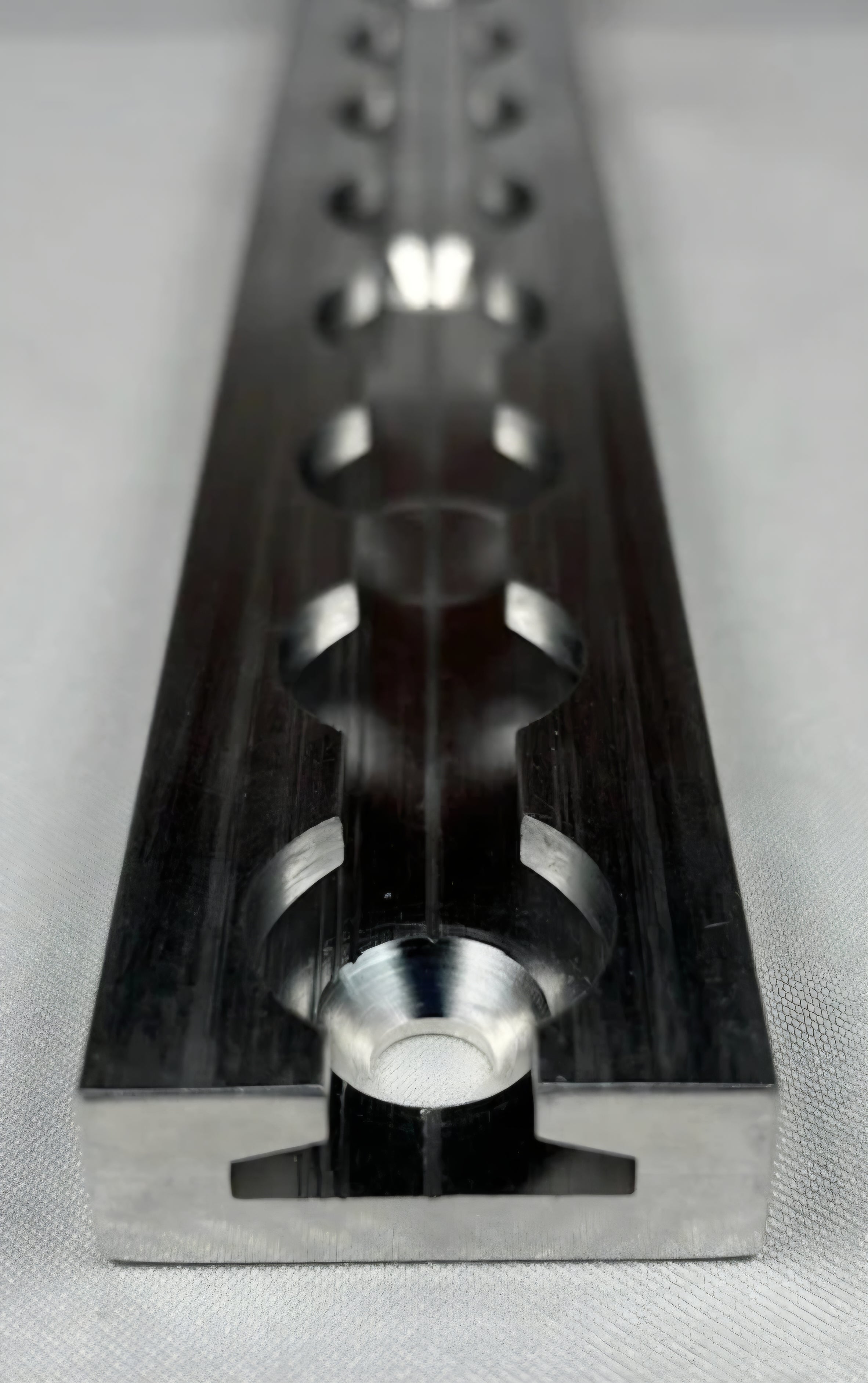 L-TRACK 4 PROFILES AVAILABLE