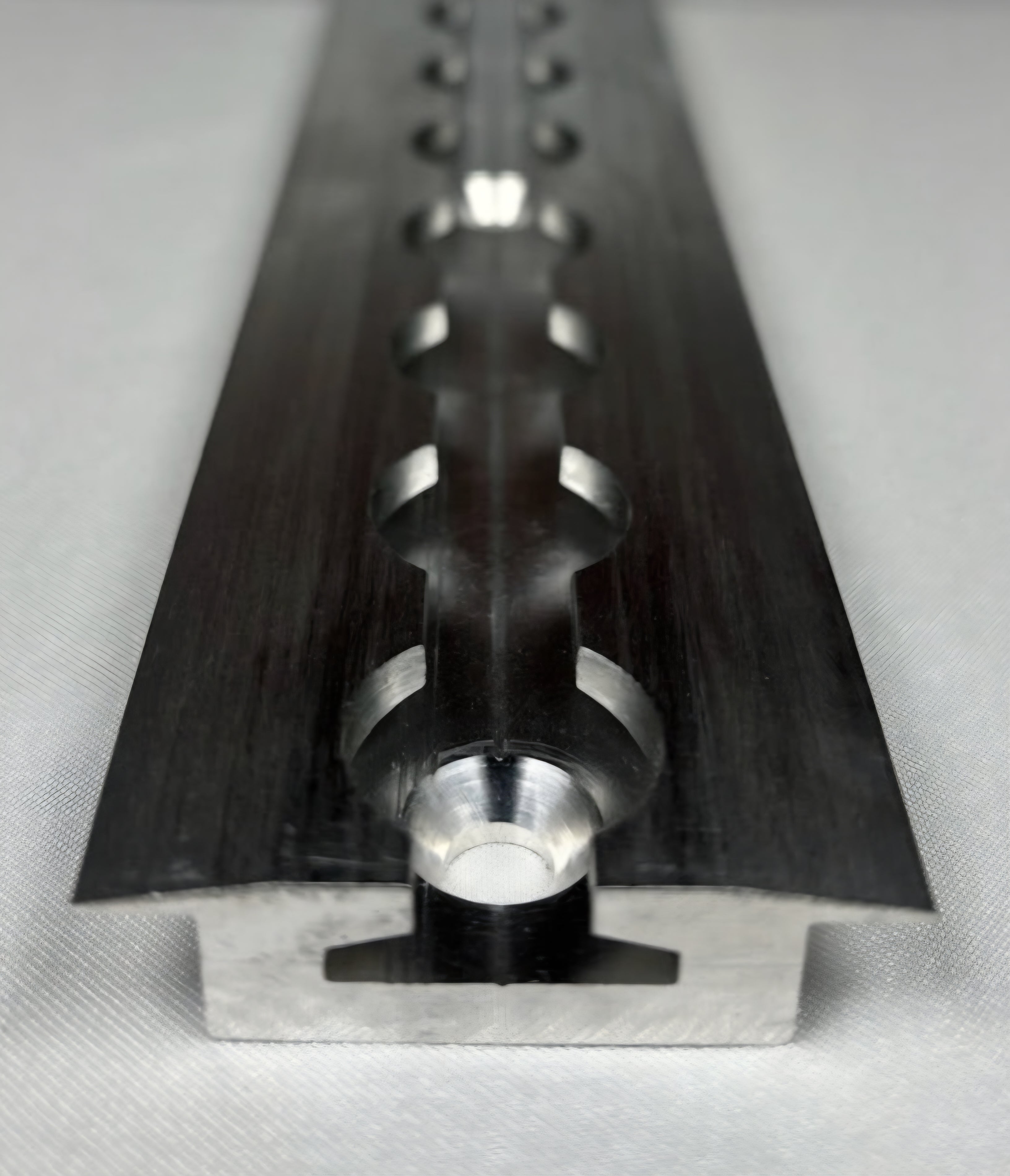 L-TRACK 4 PROFILES AVAILABLE